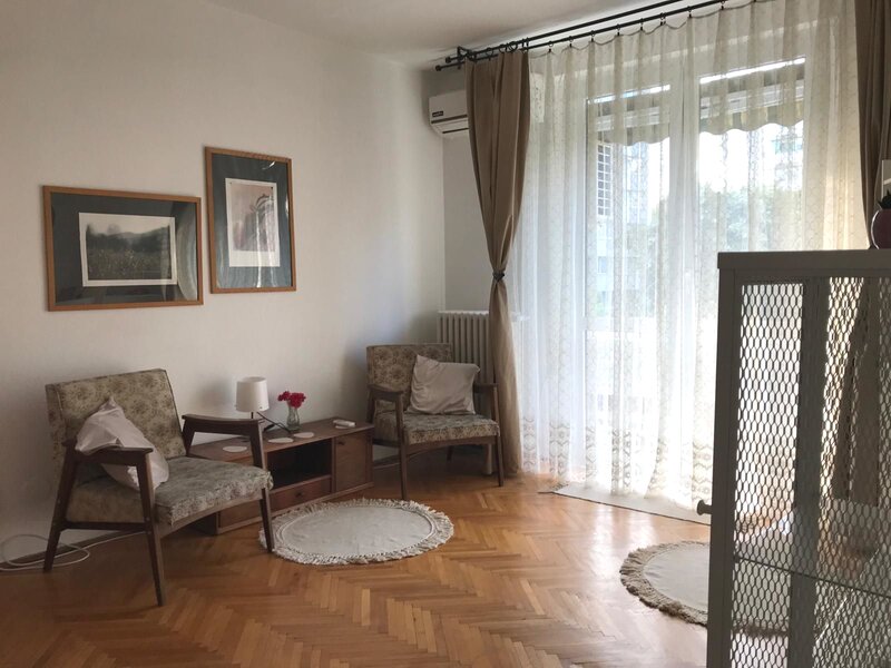 Costin Georgian metrou, Basarabia,